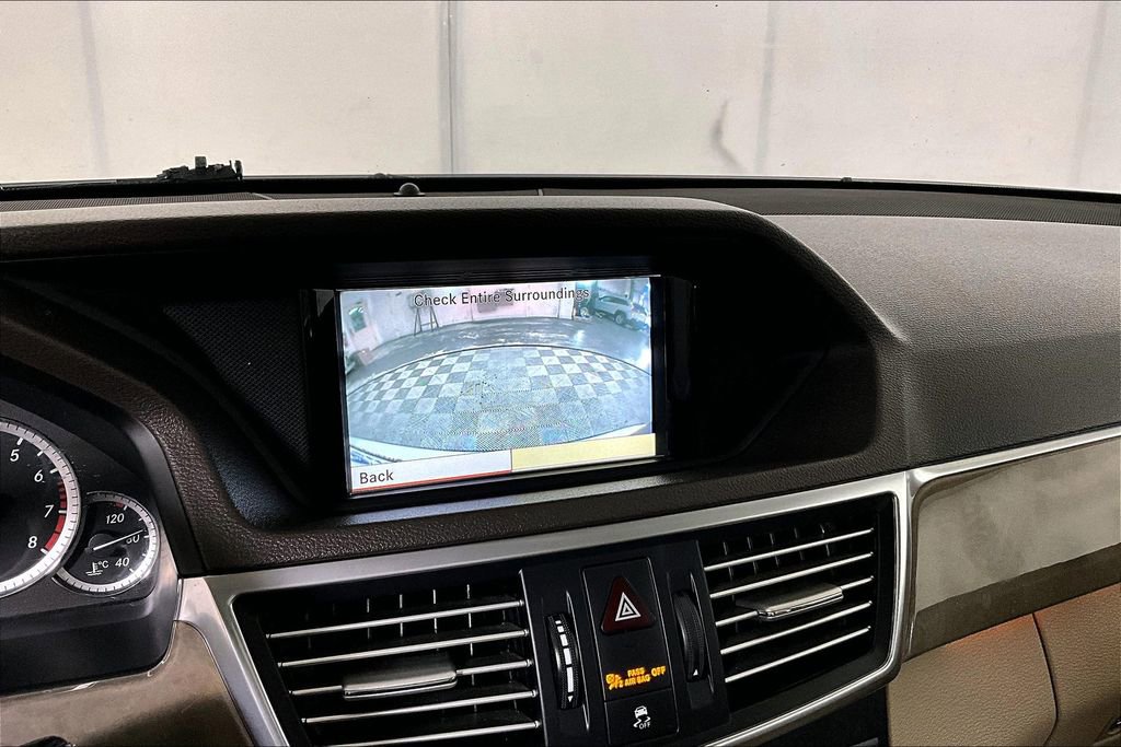 Used 2011 Mercedes-Benz E 350 4MATIC Wagon image 20