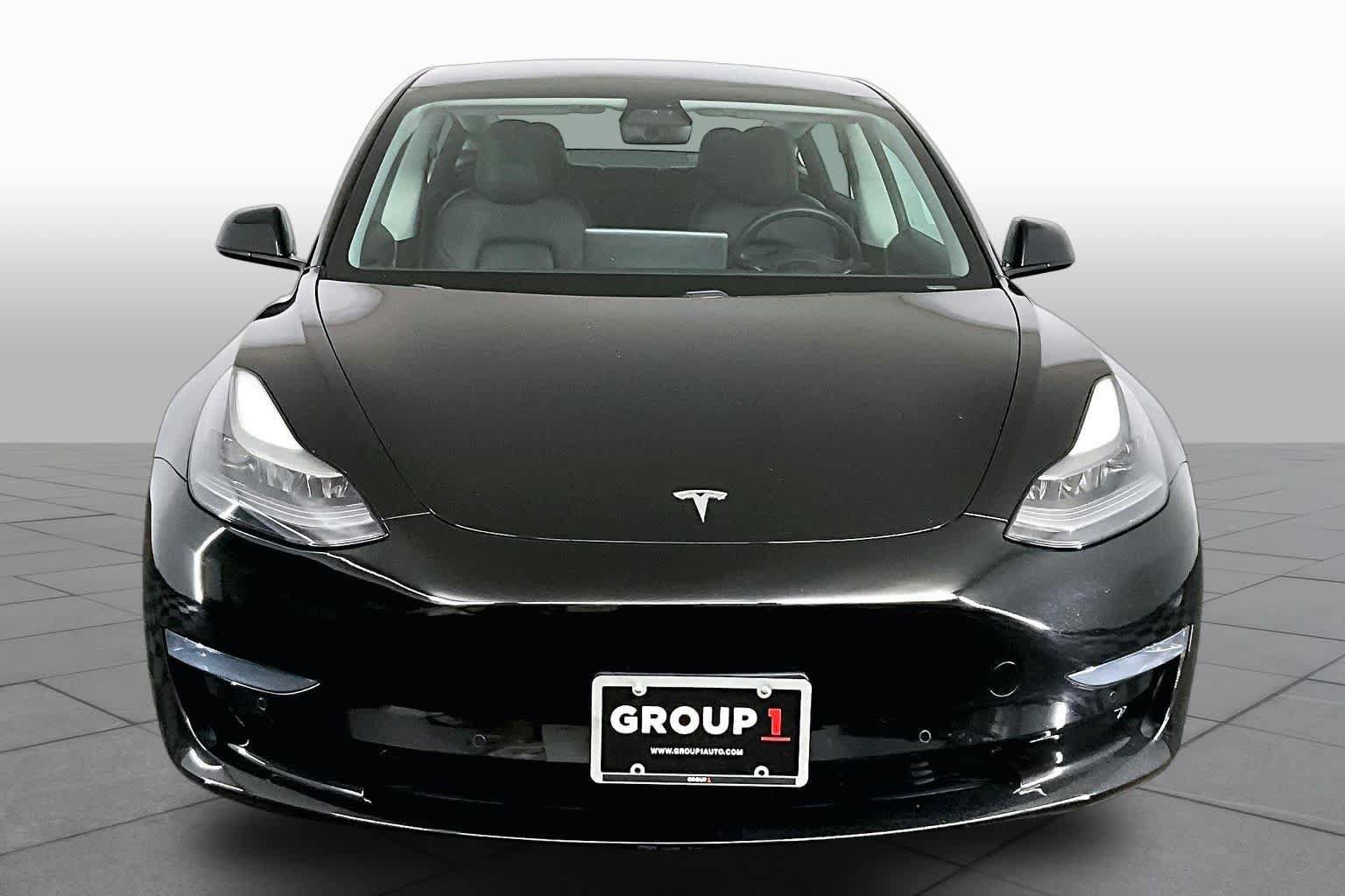 Used 2021 Tesla Model 3 Long Range AWD/4WD image 3