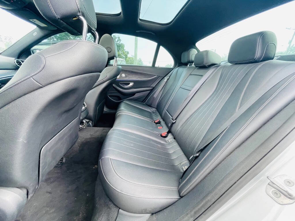 Used 2017 Mercedes-Benz E 300 E 300 4dr Sedan image 20