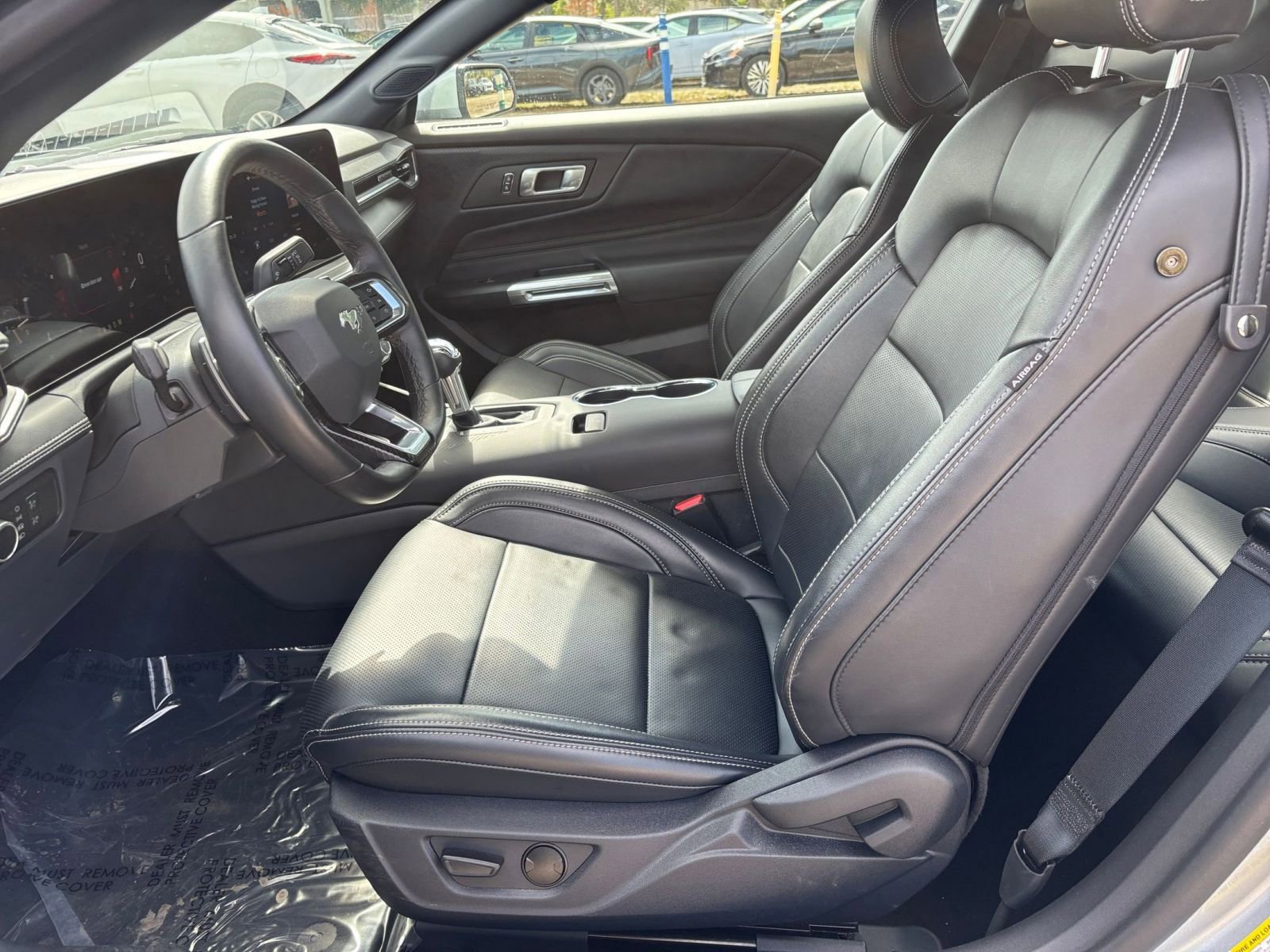 Used 2025 Ford Mustang GT Premium image 27