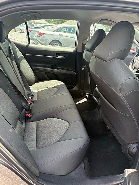 Used 2023 Toyota Camry LE FWD image 9