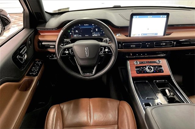 Used 2023 Lincoln Aviator Reserve w/ Elements Package Plus image 5