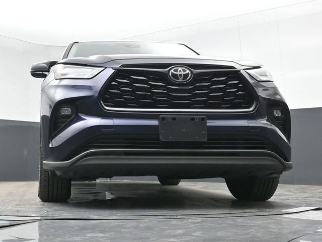 Used 2022 Toyota Highlander XLE image 41