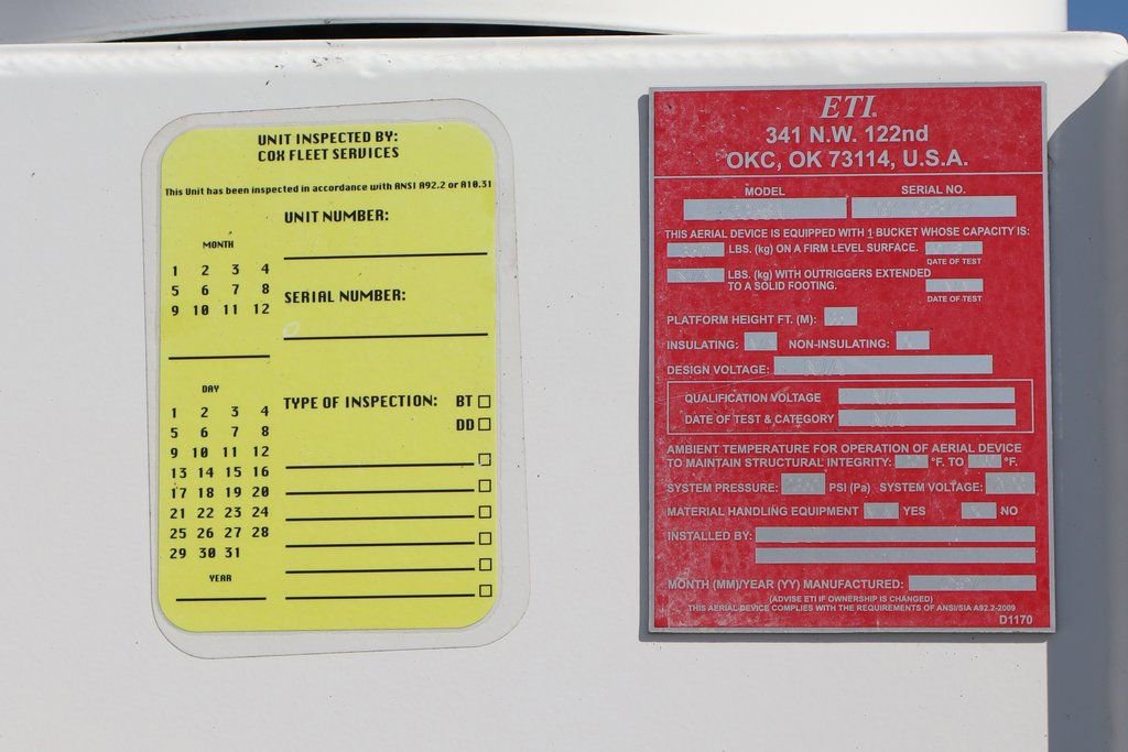 Used 2012 Ford F550 2WD Regular Cab Super Duty w/ PWR Equipment Group image 46