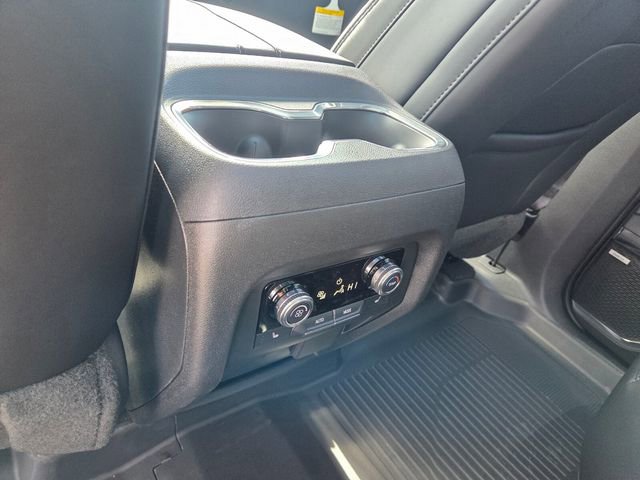 New 2026 GMC Acadia Denali w/ Super Cruise Package image 9