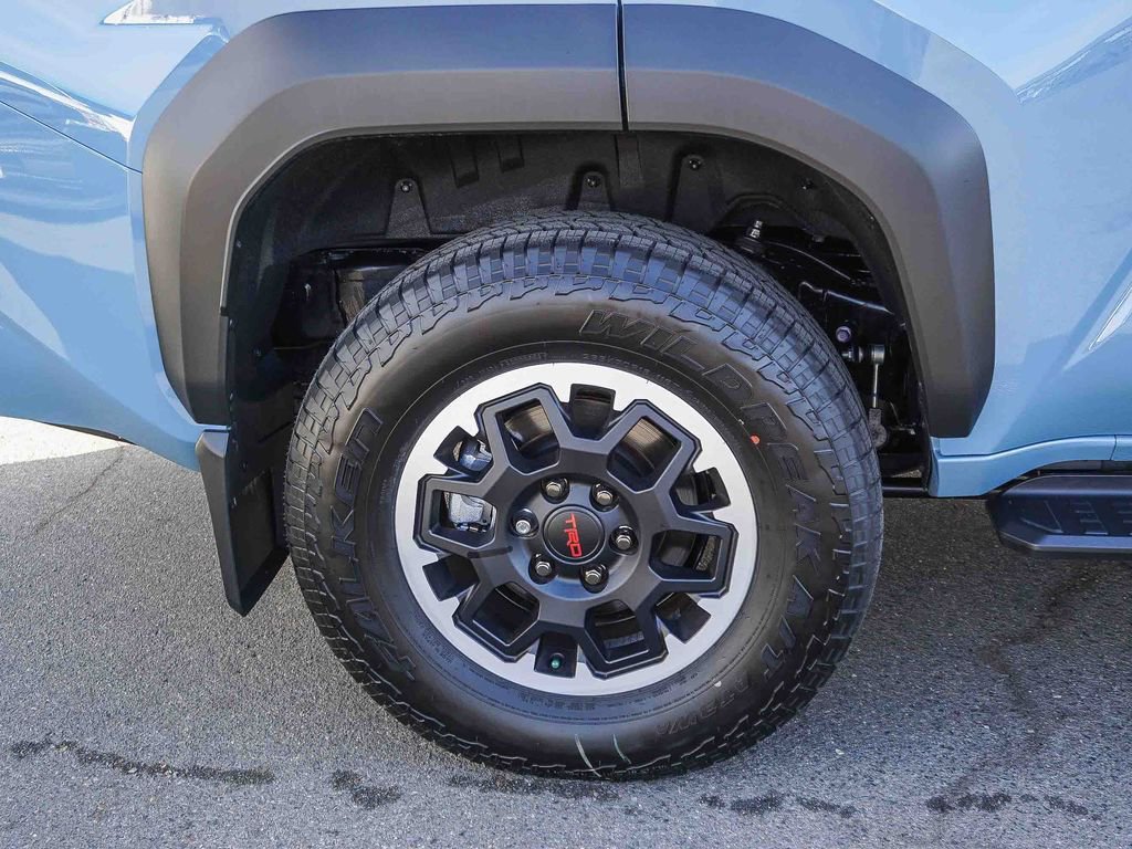 Used 2025 Toyota 4Runner TRD Off-Road Premium image 8