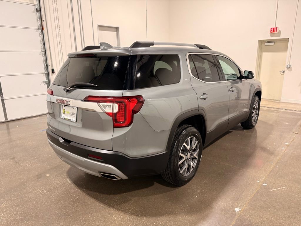 Used 2023 GMC Acadia SLT image 5