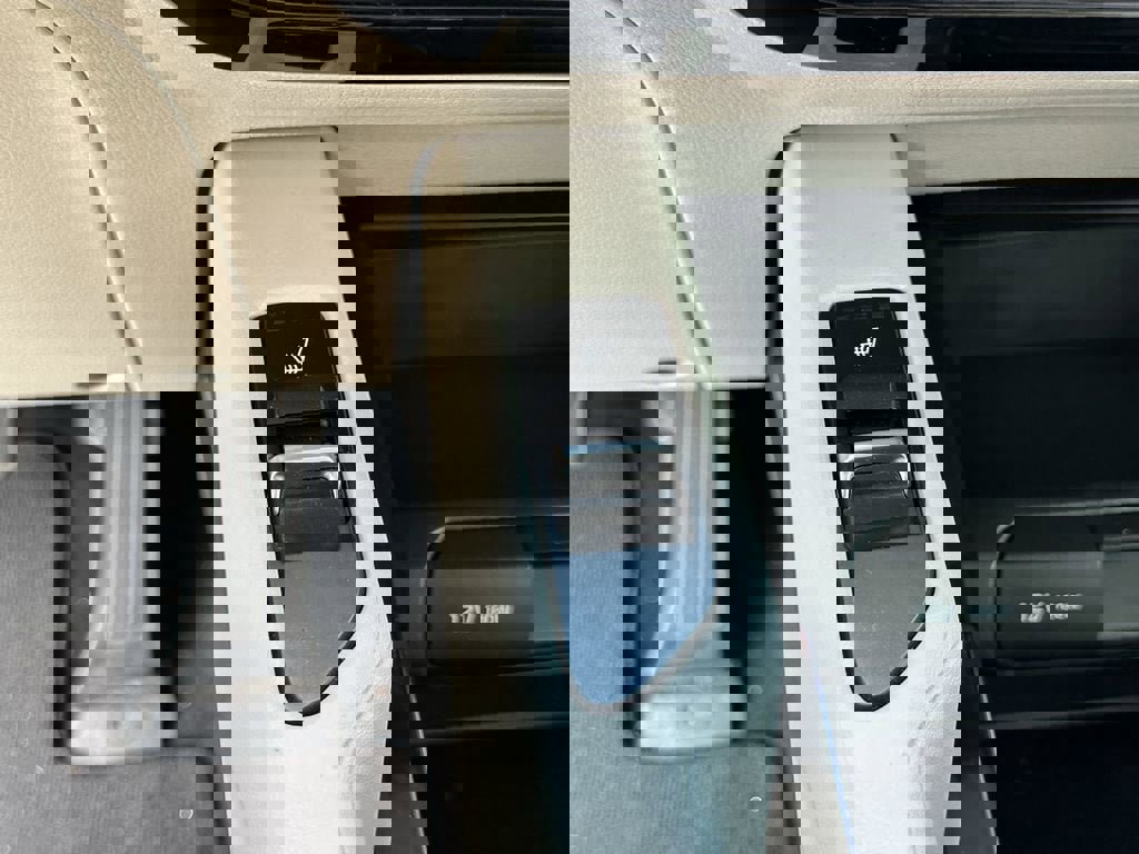 Used 2021 Kia Telluride S image 30