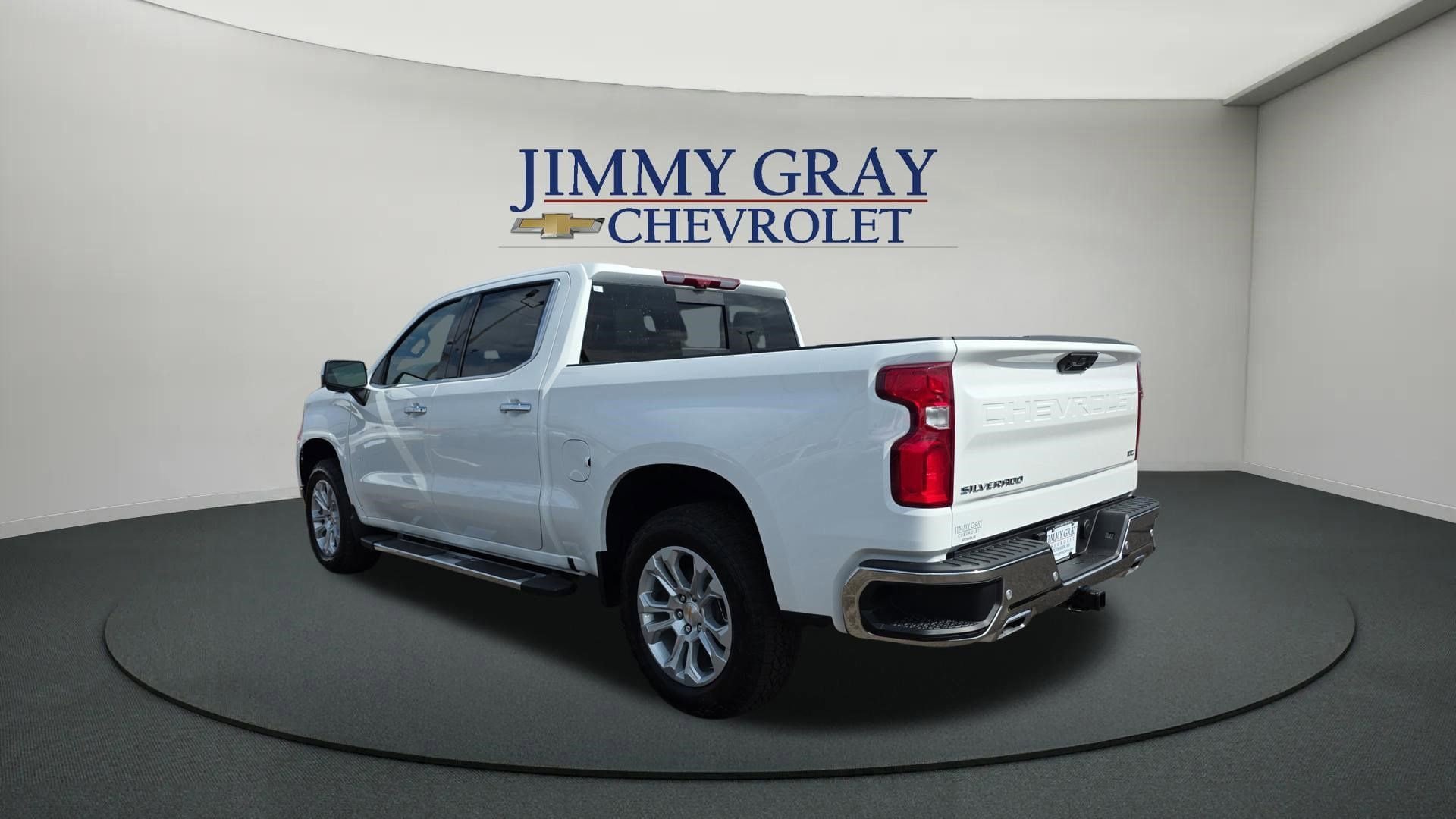 New 2026 Chevrolet Silverado 1500 LTZ w/ Technology Package AWD/4WD image 3