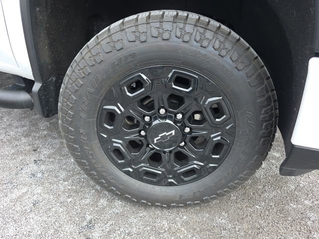 Used 2024 Chevrolet Silverado 2500 LT w/ Z71 Sport Edition image 36