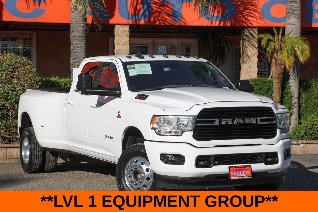 Used 2021 RAM 3500 Big Horn w/ Level 1 Equipment Group AWD/4WD image 2