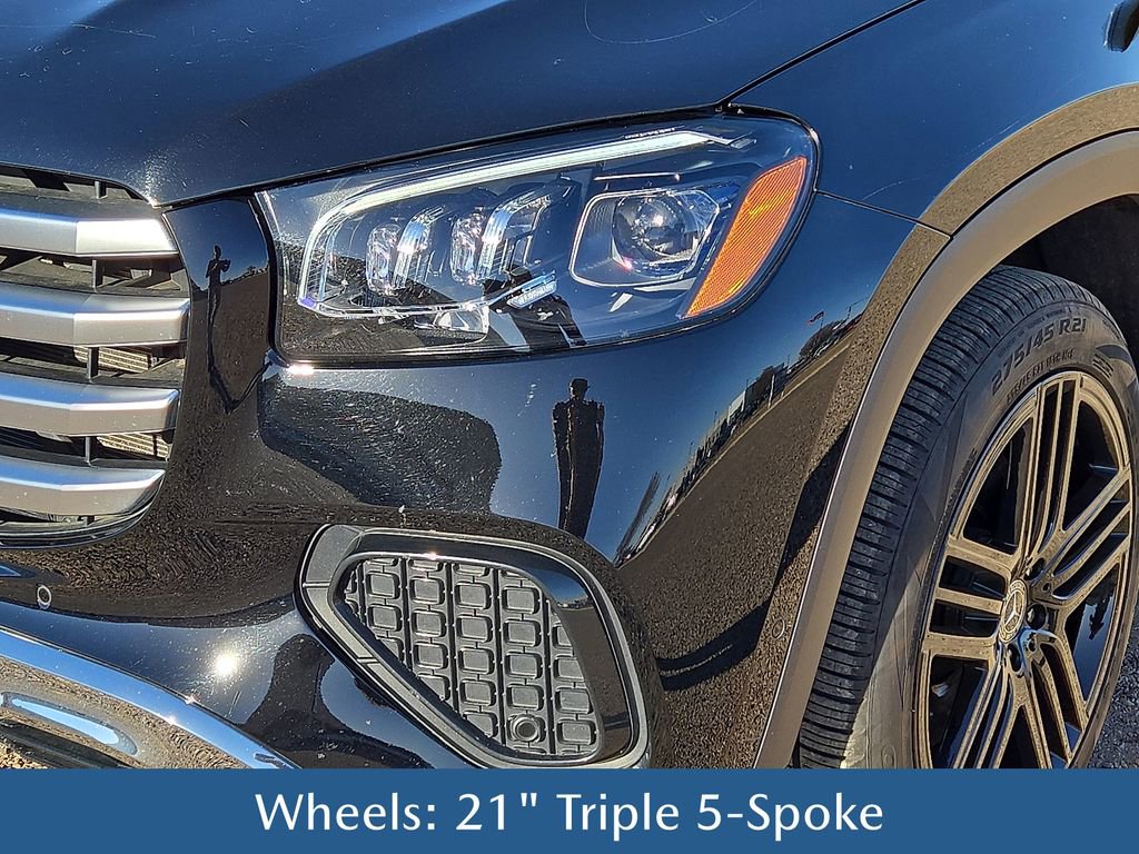 Used 2025 Mercedes-Benz GLS 450 4MATIC image 10