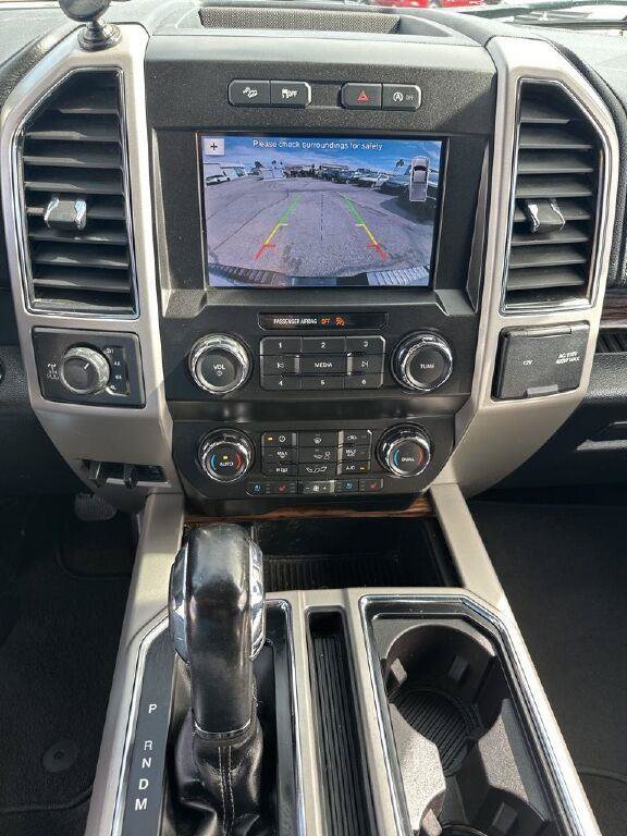 Used 2019 Ford F150 Lariat w/ FX4 Off-Road Package AWD/4WD image 28