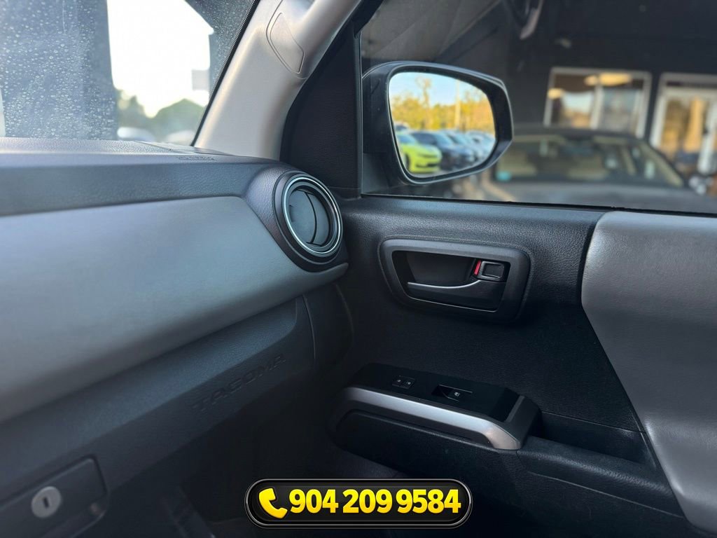 Used 2021 Toyota Tacoma SR5 image 21