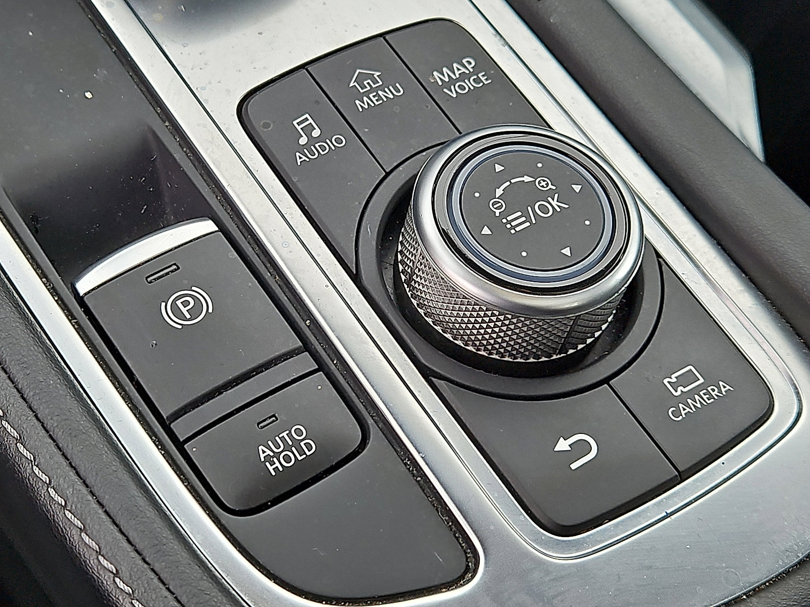 Certified 2023 INFINITI QX60 Luxe w/ Performance Audio Package image 27