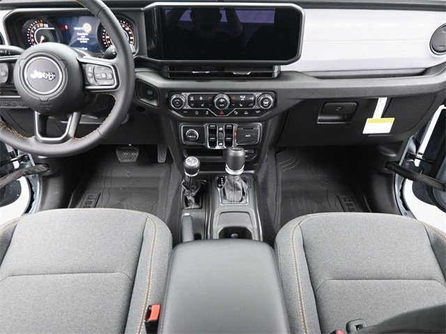 New 2025 Jeep Gladiator Sport image 23