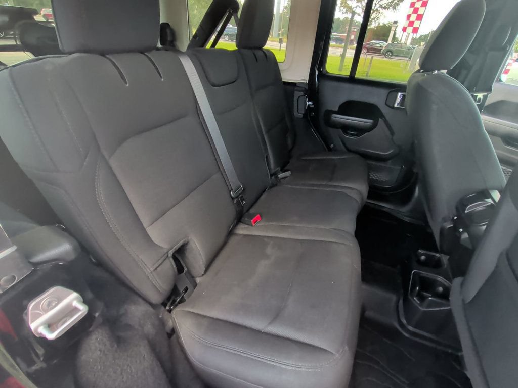 Used 2019 Jeep Wrangler Unlimited Sport S AWD/4WD image 21