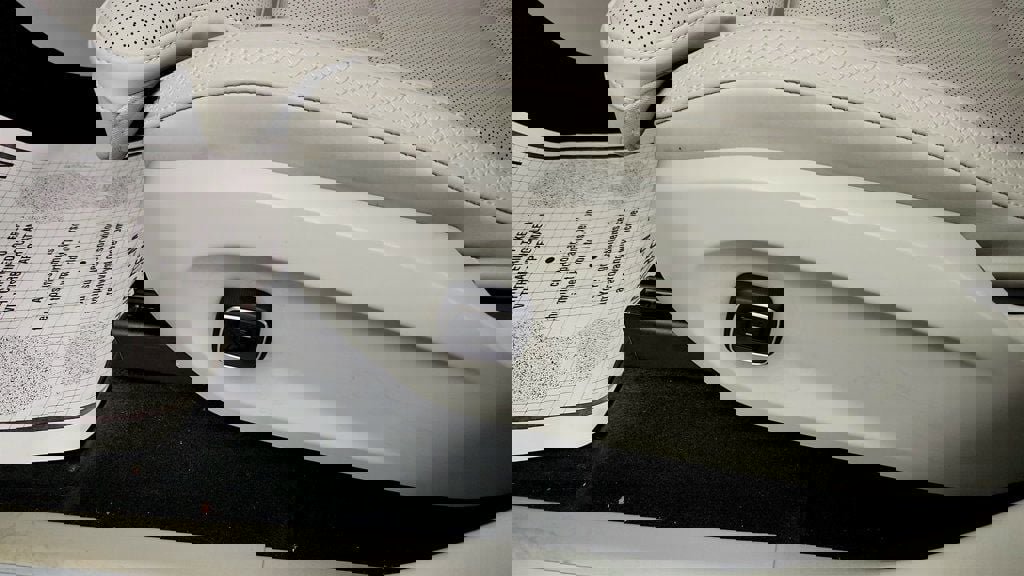 Used 2025 Volvo EX90 Ultra AWD/4WD image 12