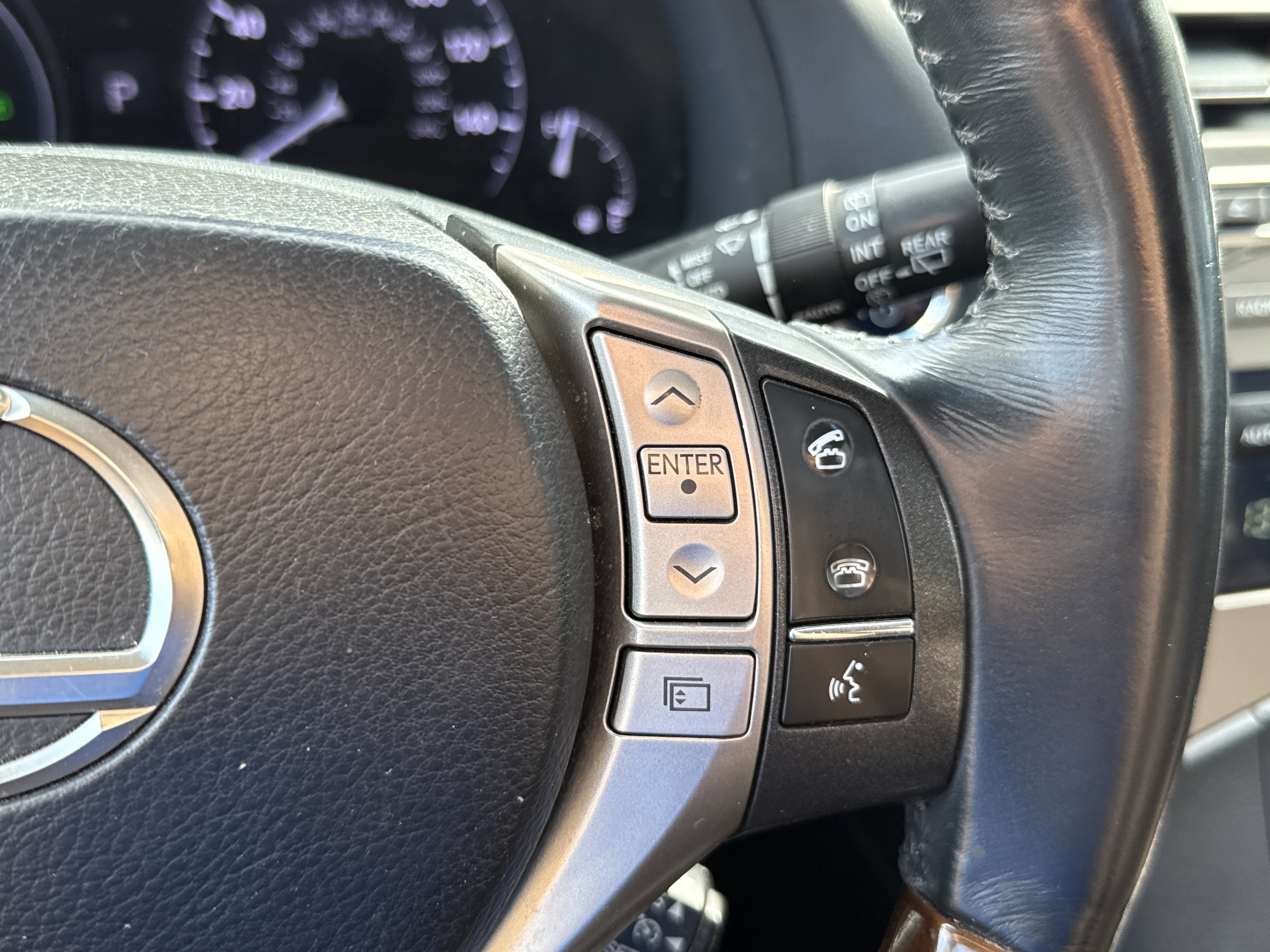 Used 2013 Lexus RX 450h AWD w/ Navigation Pkg image 18