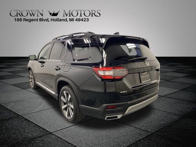 Used 2024 Honda Pilot Elite image 4