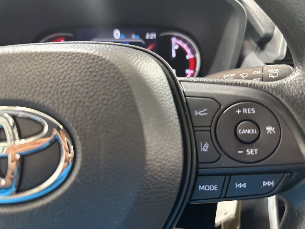 Used 2024 Toyota RAV4 LE image 25