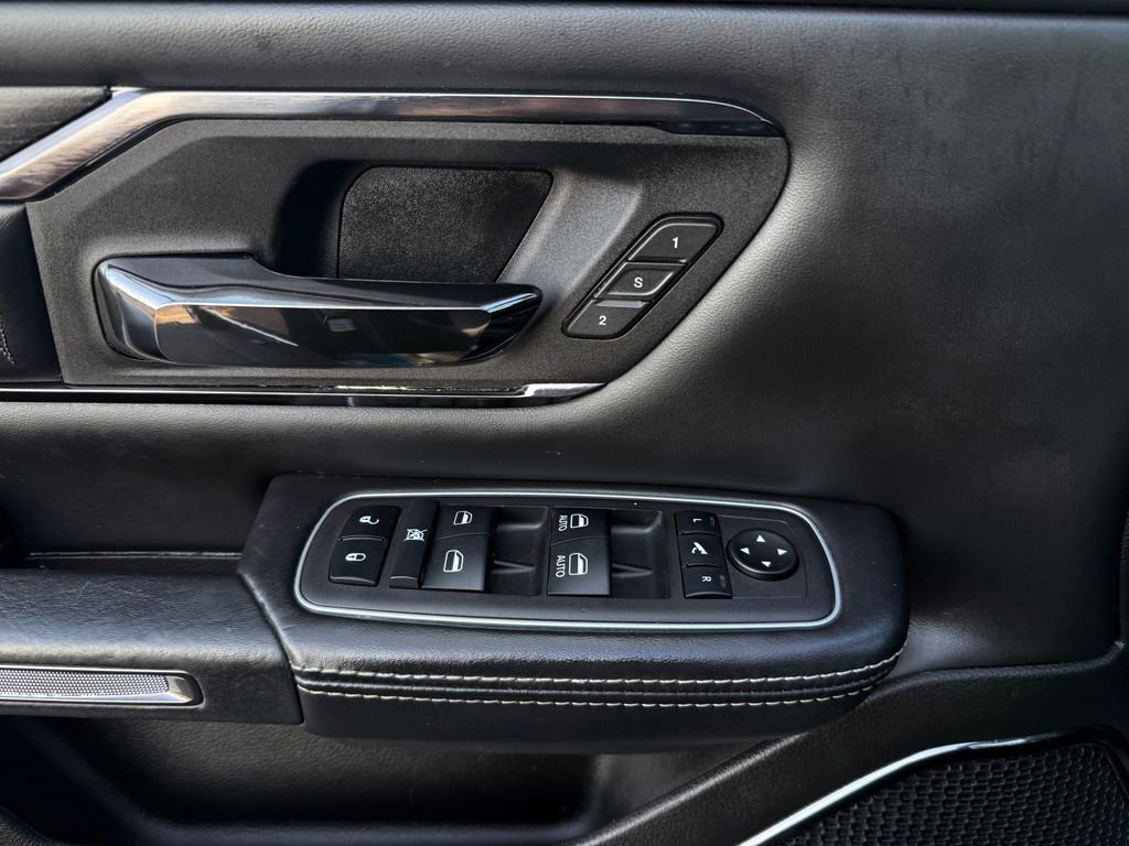 Used 2023 RAM 1500 Limited w/ Body Color Bumper Group image 23