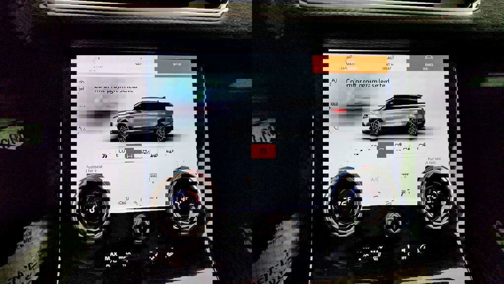 Used 2021 Land Rover Range Rover Velar S image 18