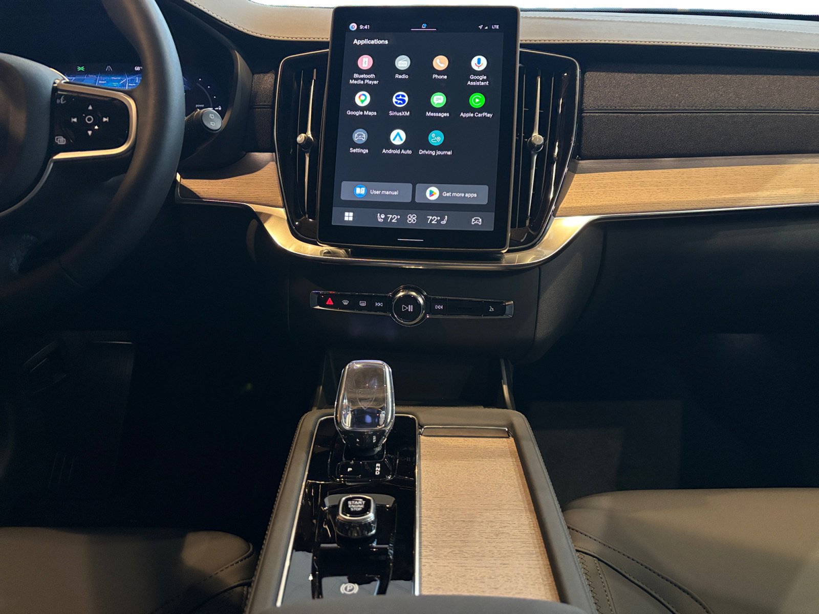 New 2026 Volvo XC90 T8 Plus w/ Protection Package AWD/4WD image 14
