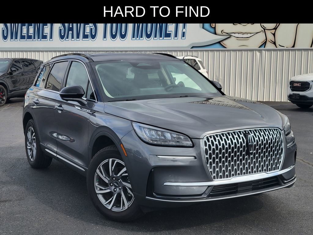 Used 2025 Lincoln Corsair AWD w/ Equipment Group 101A image 30