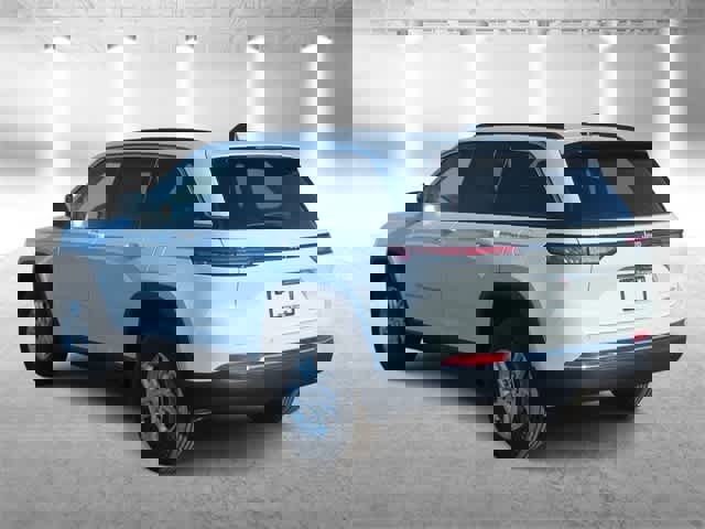 Used 2025 Jeep Grand Cherokee Laredo image 6