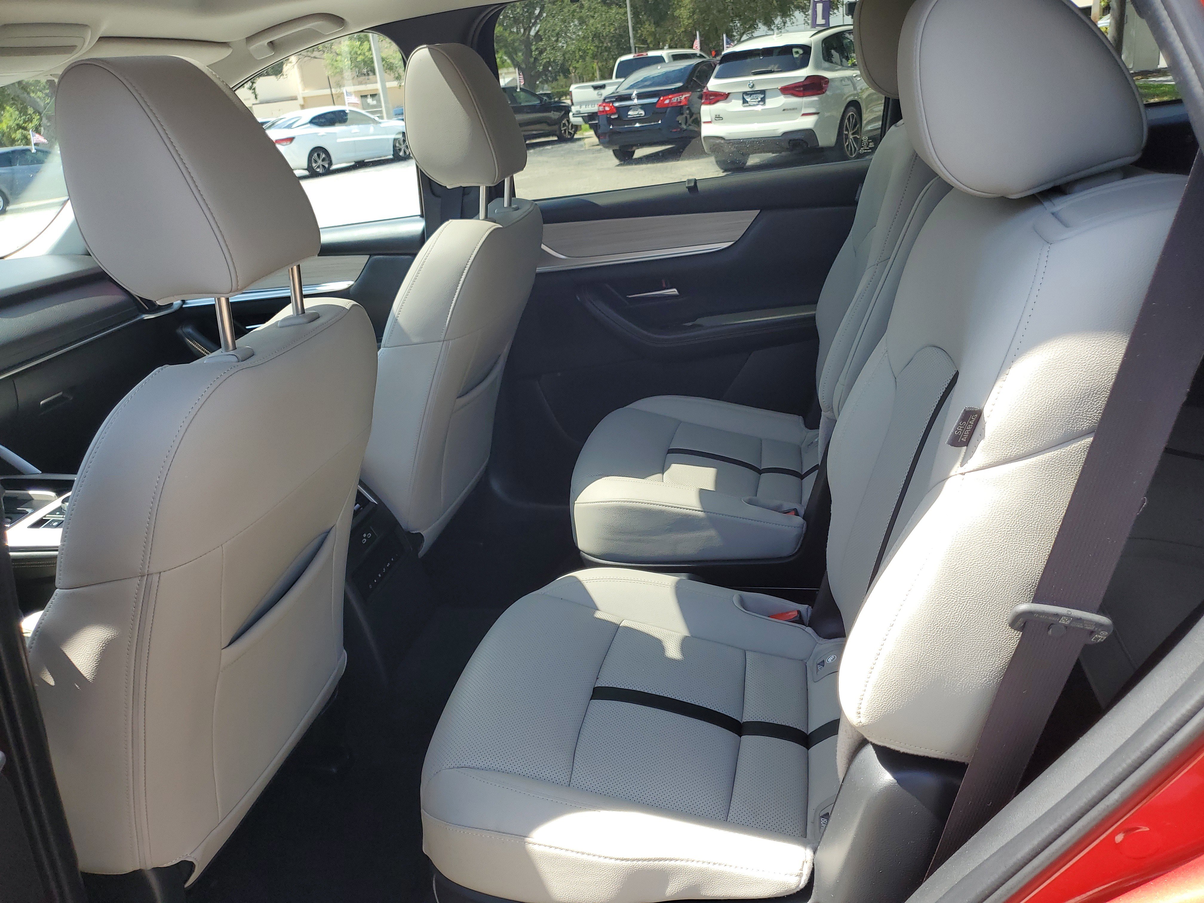 Used 2024 MAZDA CX-90 Plug-In Hybrid w/ Preferred image 14