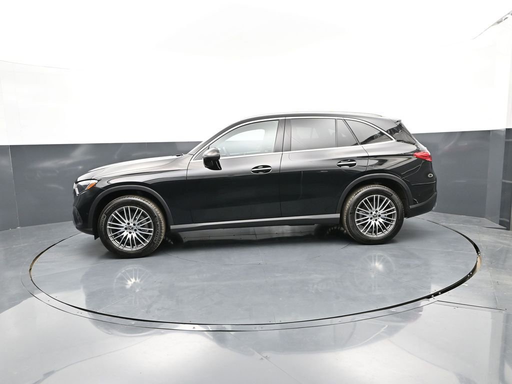 Used 2026 Mercedes-Benz GLC 300 4MATIC image 6