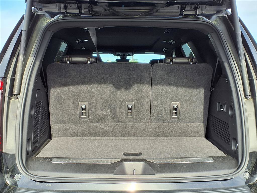 Used 2021 GMC Yukon Denali w/ Denali Premium Package image 23