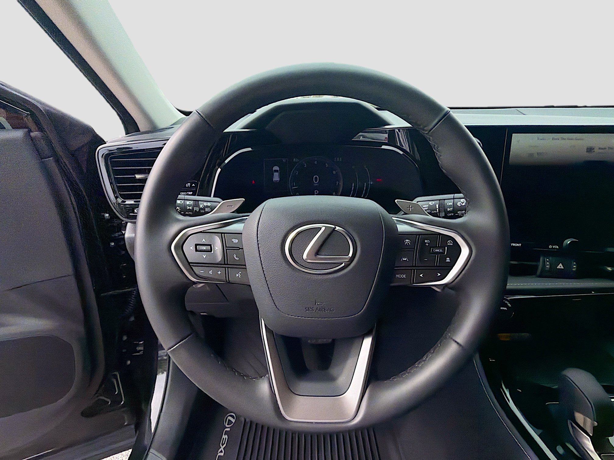Used 2025 Lexus NX 250 FWD w/ Accessory Package (2T) image 36