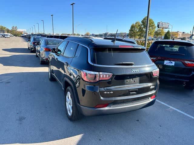 Used 2018 Jeep Compass Latitude w/ Popular Equipment Group AWD/4WD image 5