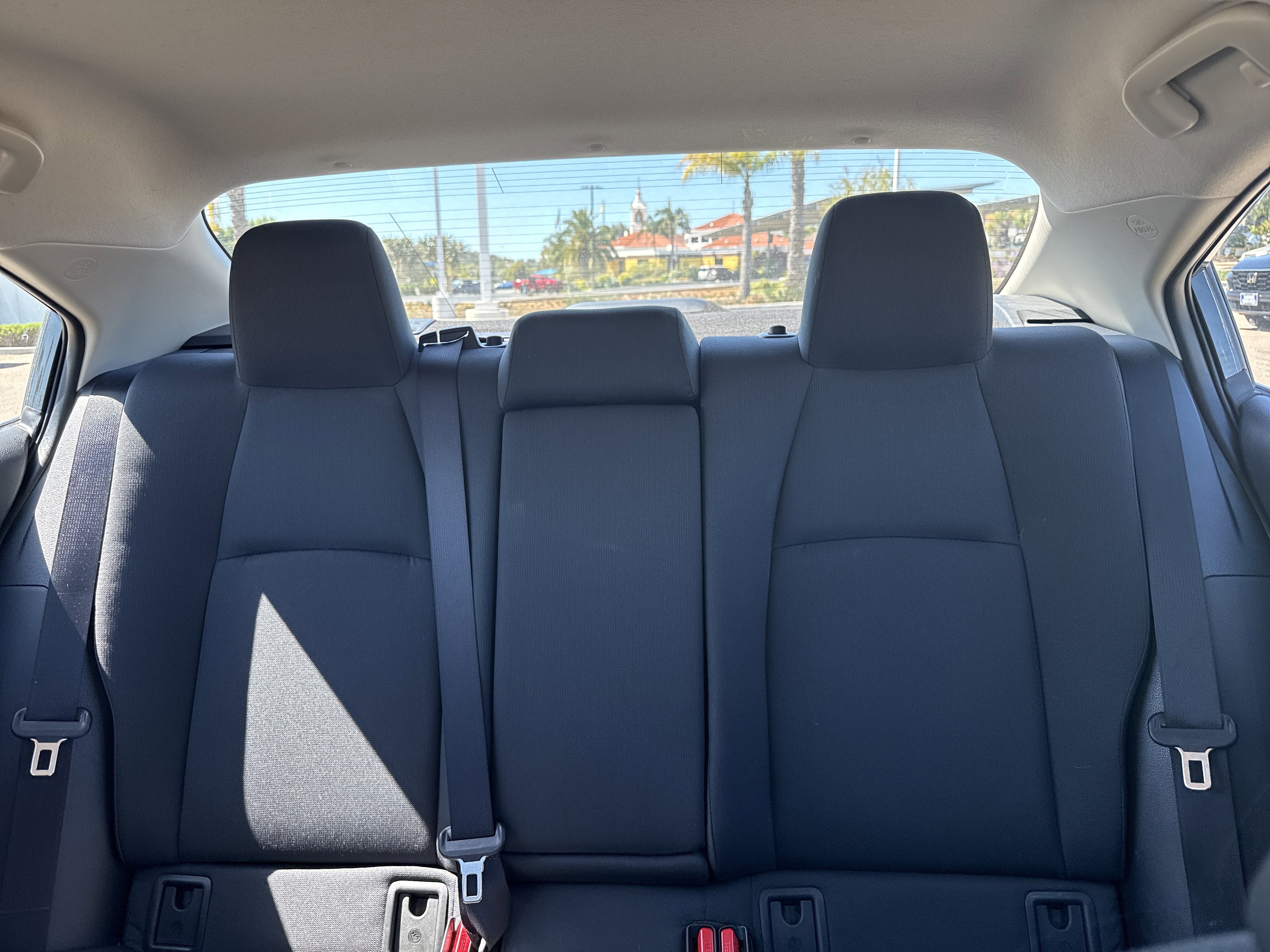 Used 2025 Toyota Corolla LE image 19