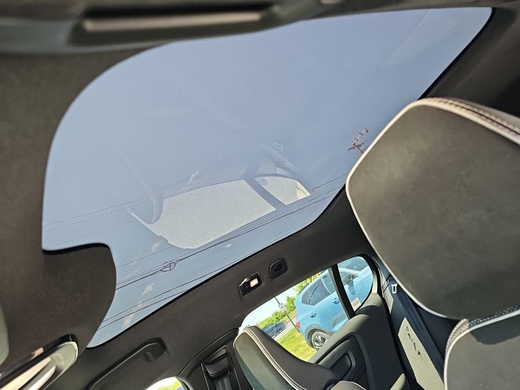 Used 2023 Volvo C40 P8 Recharge Plus AWD/4WD image 11