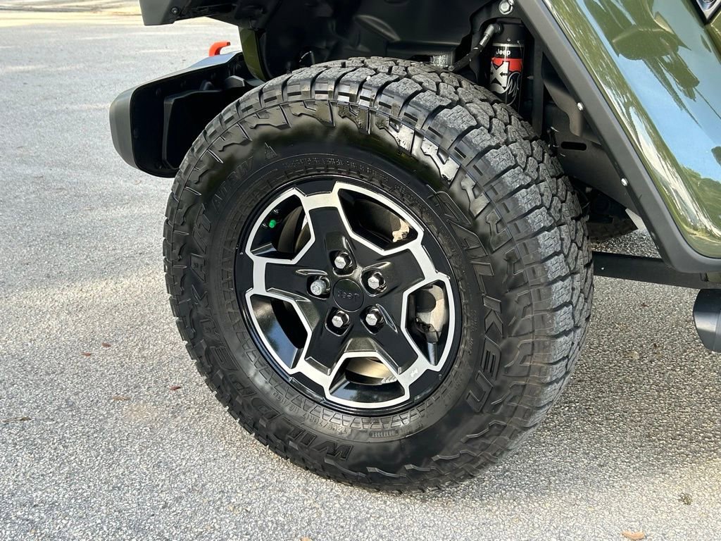 Certified 2023 Jeep Gladiator Mojave w/ LED Lighting Group image 26