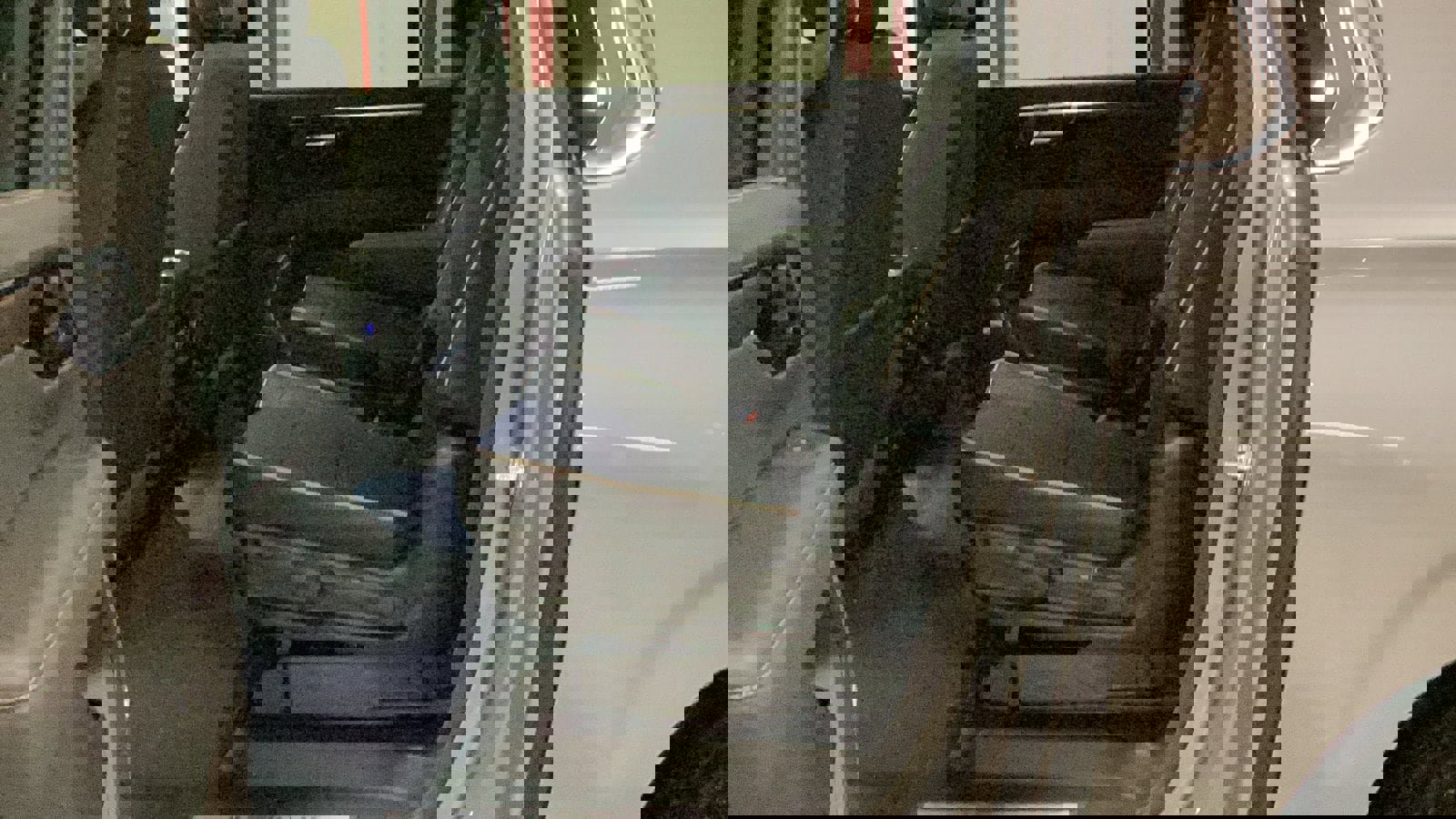 New 2026 Chevrolet Suburban Premier image 8