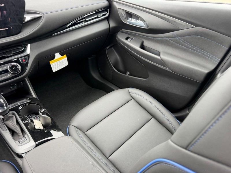 New 2026 Buick Envista Sport Touring image 16