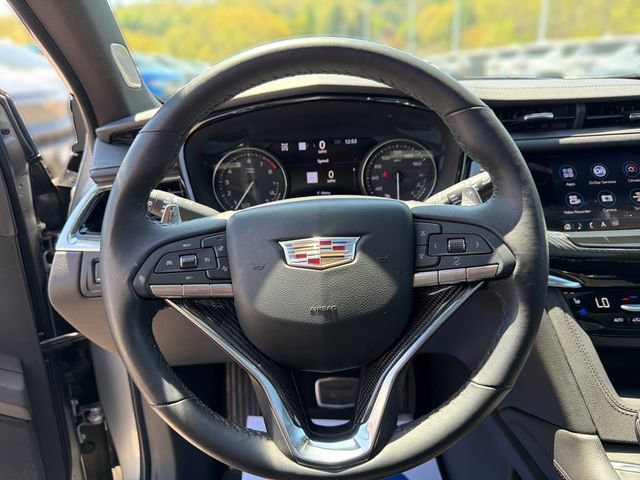 Used 2025 Cadillac XT6 Sport w/ Technology Package AWD/4WD image 19