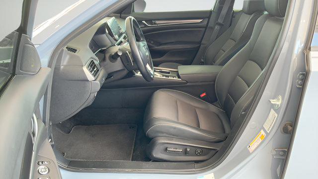 Used 2022 Honda Accord Sport image 16