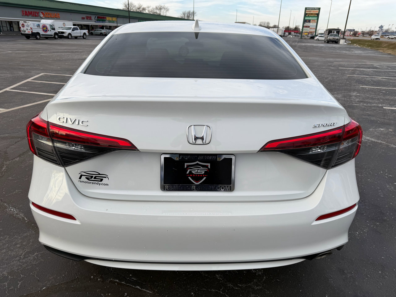 Used 2023 Honda Civic Sport image 9