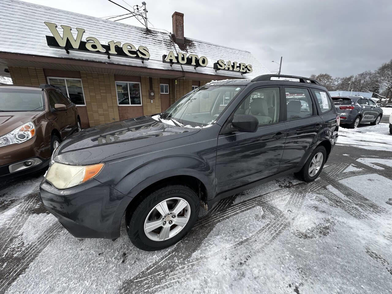 Used 2012 Subaru Forester 2.5X w/ Alloy Wheel Pkg image 2