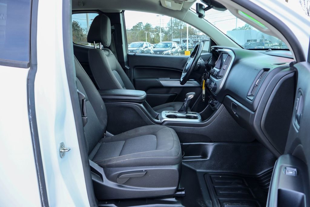 Used 2022 Chevrolet Colorado LT w/ Fleet Safety Package image 10