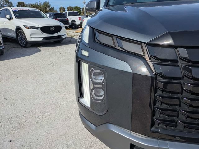 Used 2023 Hyundai Palisade Limited FWD image 9