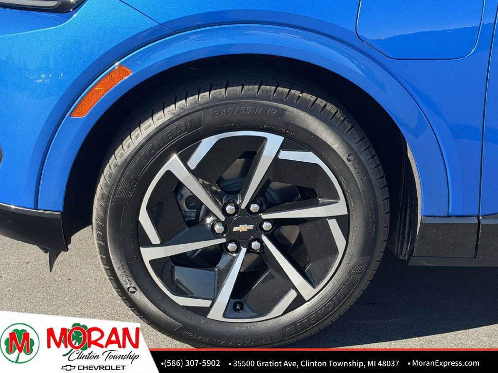 Used 2025 Chevrolet Equinox EV LT w/ Convenience Package FWD image 10