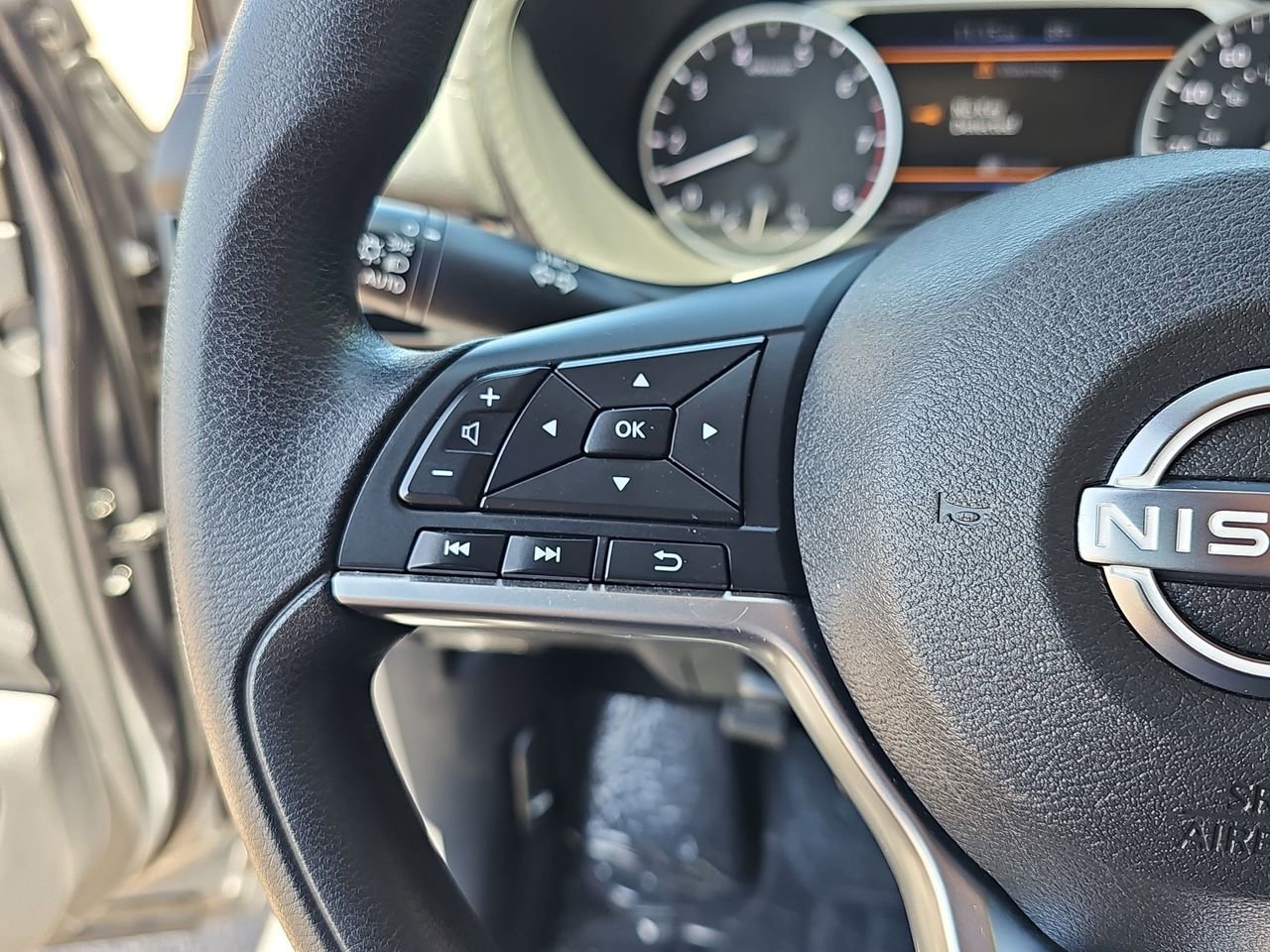 Certified 2024 Nissan Sentra SV FWD image 16
