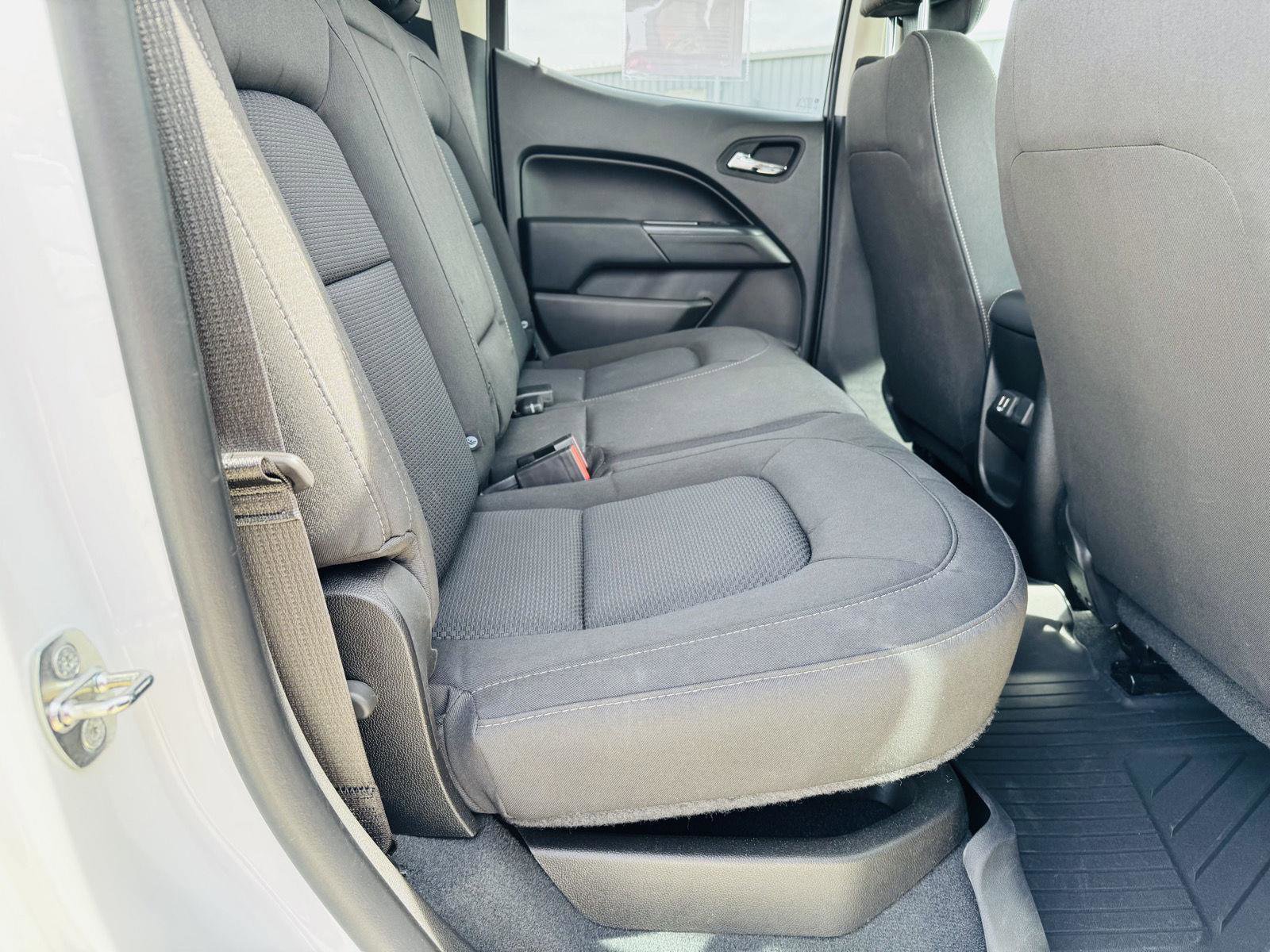 Used 2021 Chevrolet Colorado LT w/ LT Convenience Package image 27