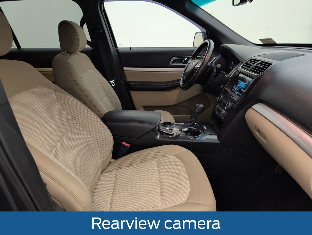 Used 2016 Ford Explorer XLT w/ Equipment Group 201A image 14